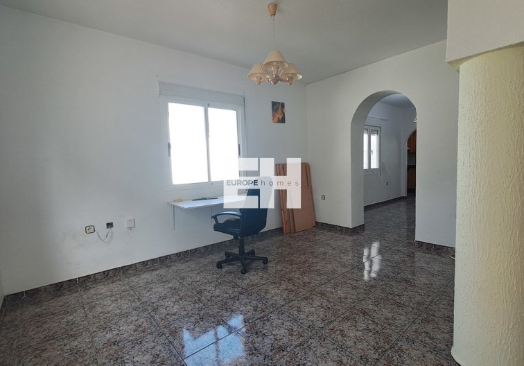 Segunda mano - villa - Villamartin - Costa Blanca