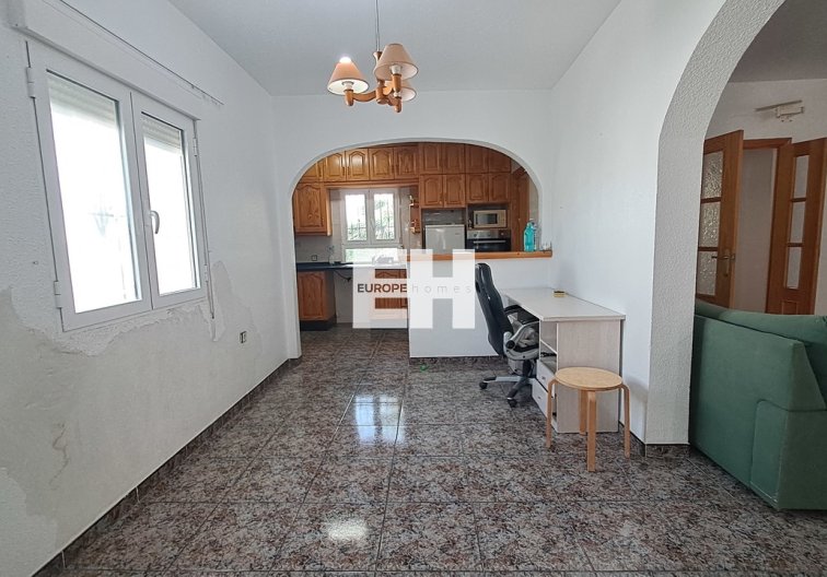 Segunda mano - villa - Villamartin - Costa Blanca