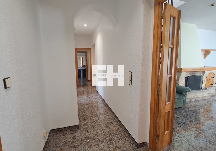 Segunda mano - villa - Villamartin - Costa Blanca