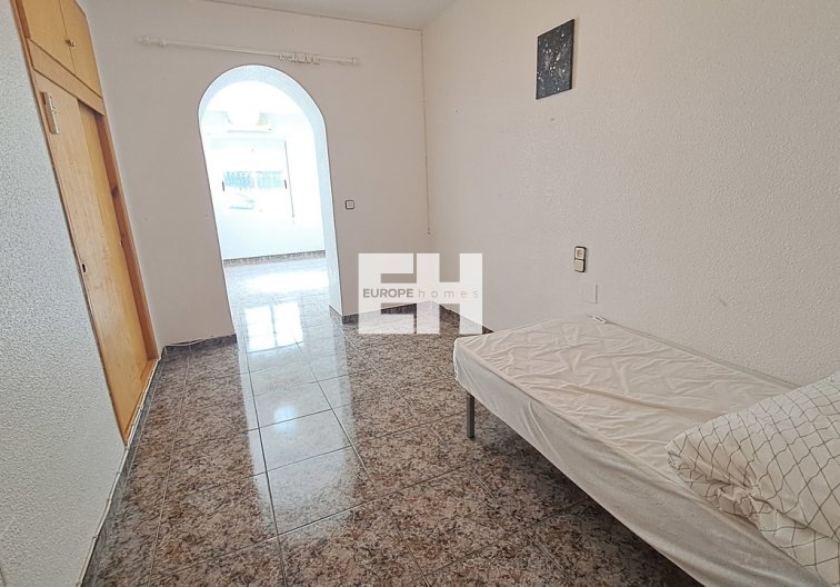 Segunda mano - villa - Villamartin - Costa Blanca