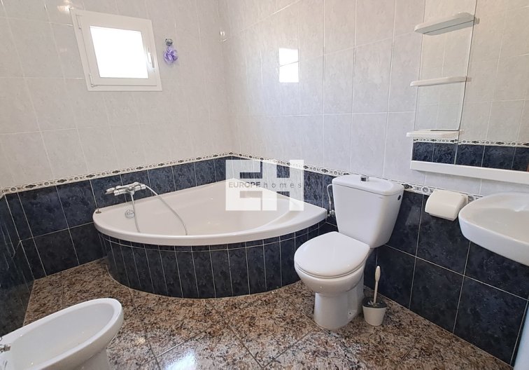 Segunda mano - villa - Villamartin - Costa Blanca