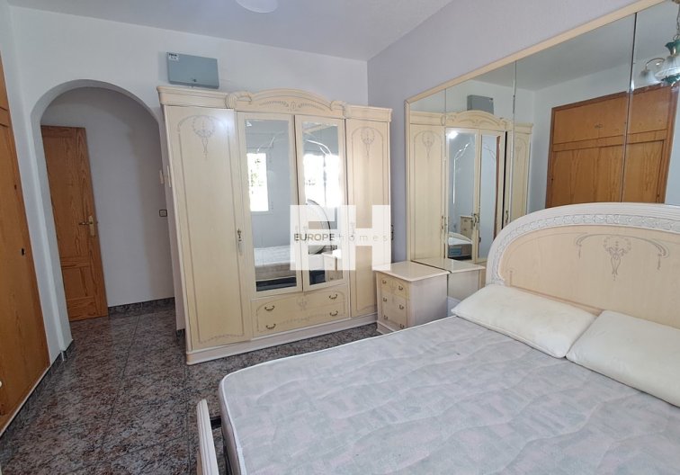 Segunda mano - villa - Villamartin - Costa Blanca