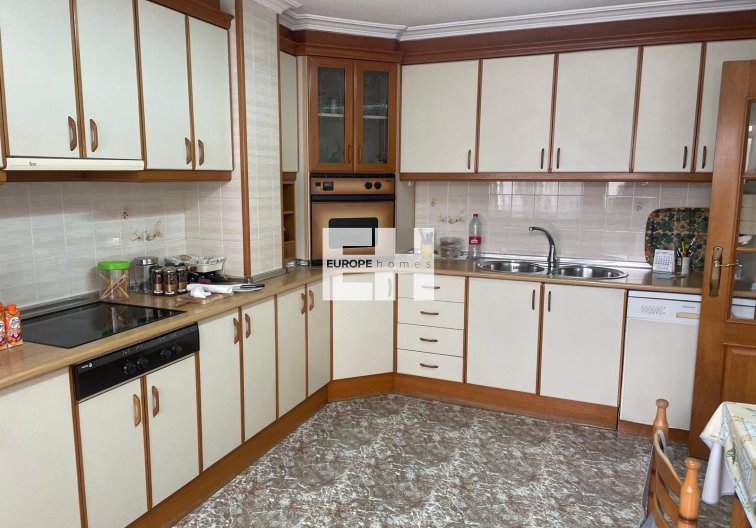 Wiederverkauf - Wohnung - Torrevieja - Centro