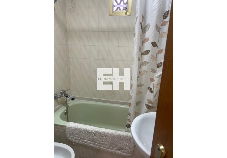 Wiederverkauf - Wohnung - Torrevieja - Centro