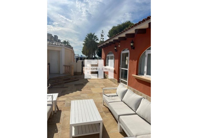 Resale - villa - Almoradí