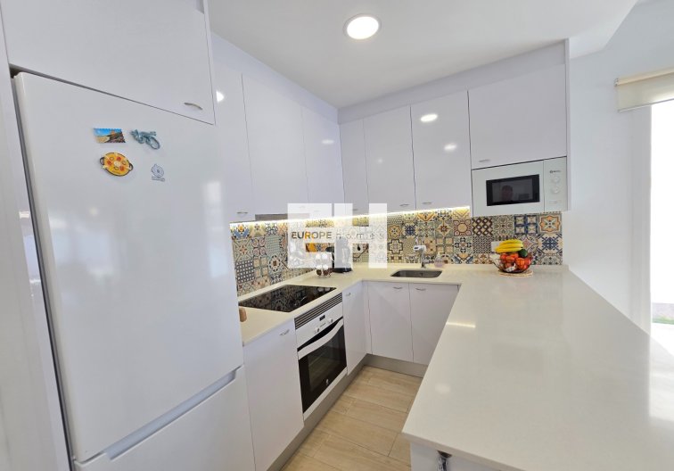 Revente - villa - Pilar de la Horadada - Costa Blanca