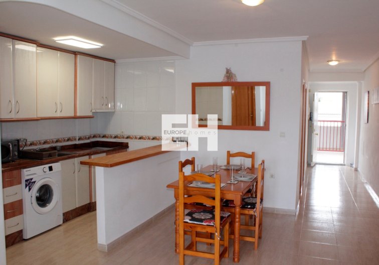 Resale - Apartment - Villamartin - Costa Blanca