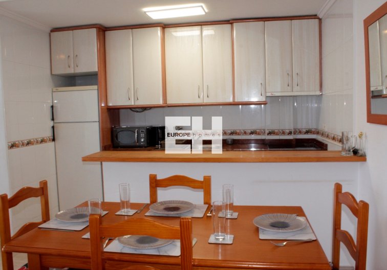 Resale - Apartment - Villamartin - Costa Blanca
