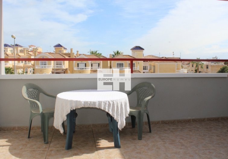 Resale - Apartment - Villamartin - Costa Blanca