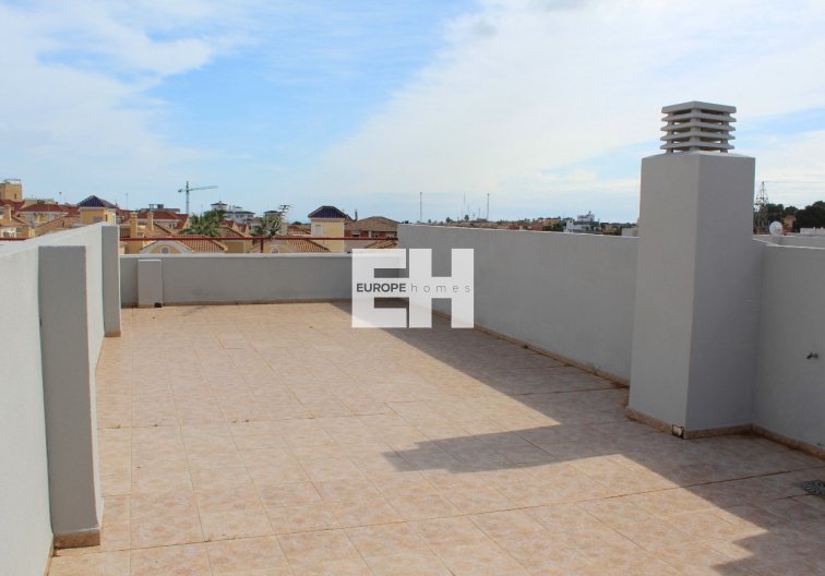 Resale - Apartment - Villamartin - Costa Blanca
