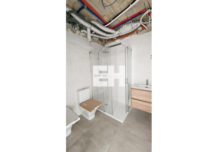 Resale - Apartment - Torrevieja - Paseo Maritimo