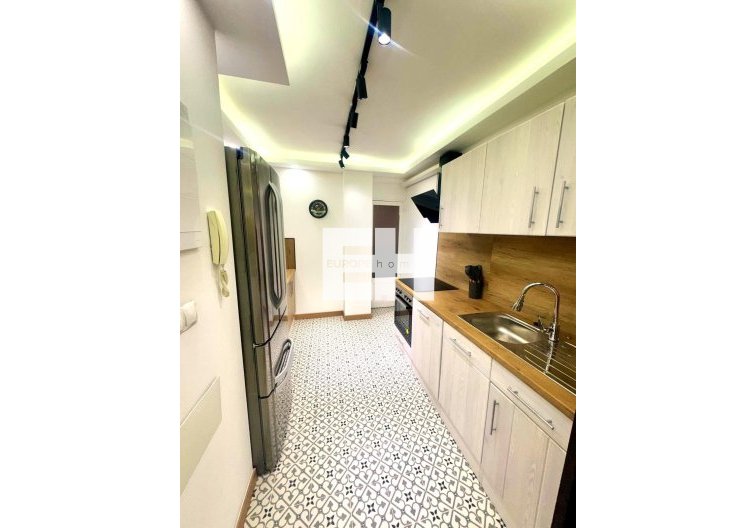 Segunda mano - Apartamento  - Torrevieja - Centro - Muelle Pesquero