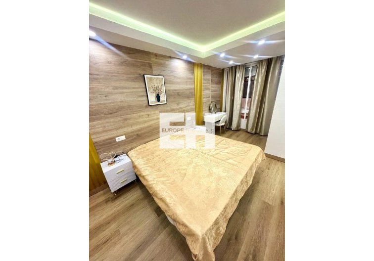 Segunda mano - Apartamento  - Torrevieja - Centro - Muelle Pesquero