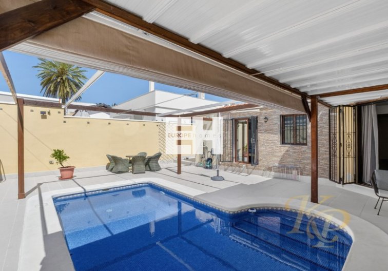 Herverkoop - villa - Torrevieja - Costa Blanca