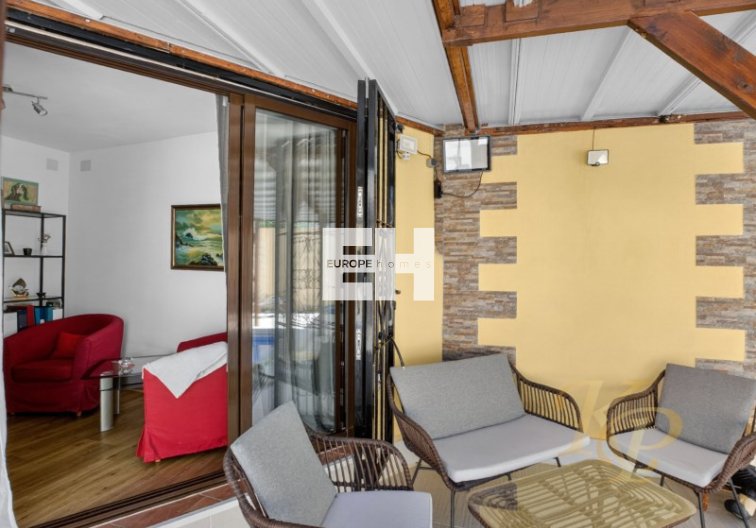 Herverkoop - villa - Torrevieja - Costa Blanca