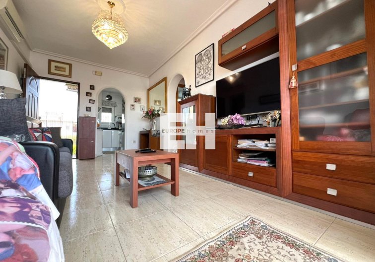 Revente - Bungalow - Torrevieja - Aguas Nuevas