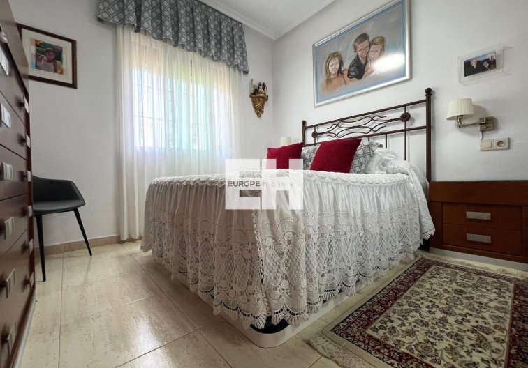 Revente - Bungalow - Torrevieja - Aguas Nuevas