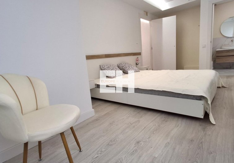 Segunda mano - Apartamento  - Torrevieja - Acequion