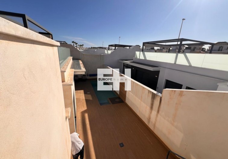 Herverkoop - villa - Orihuela Costa - Lomas de Cabo Roig