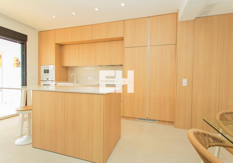 Resale - town house - Torrevieja - La Siesta