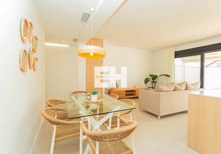 Resale - town house - Torrevieja - La Siesta