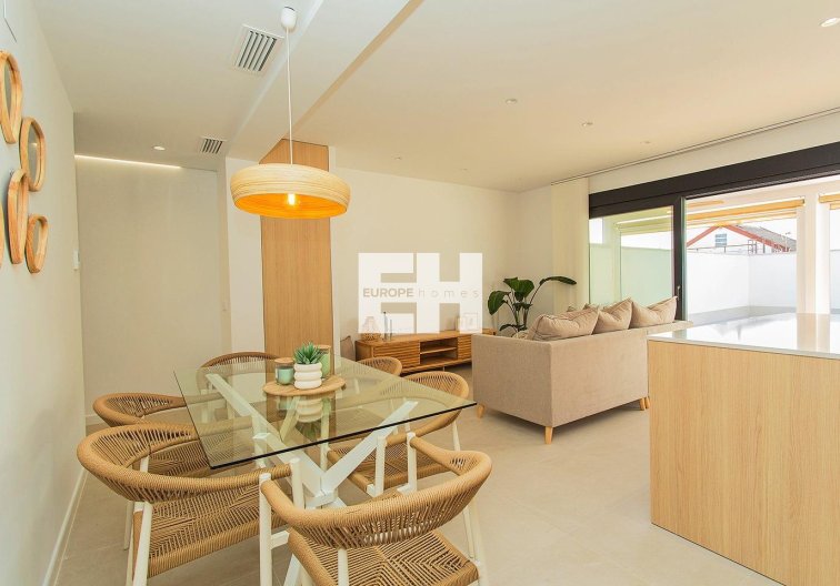 Resale - town house - Torrevieja - La Siesta