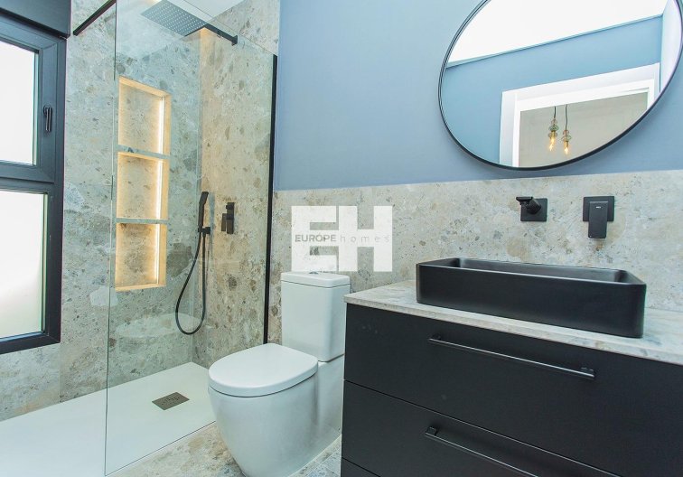 Resale - town house - Torrevieja - La Siesta