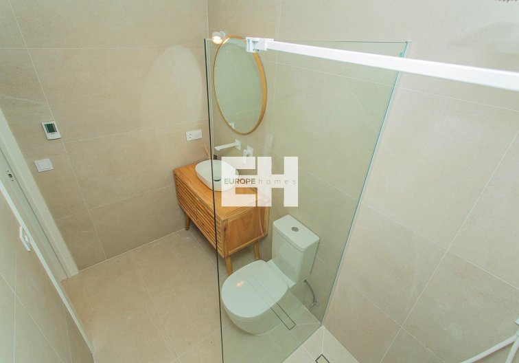 Resale - town house - Torrevieja - La Siesta