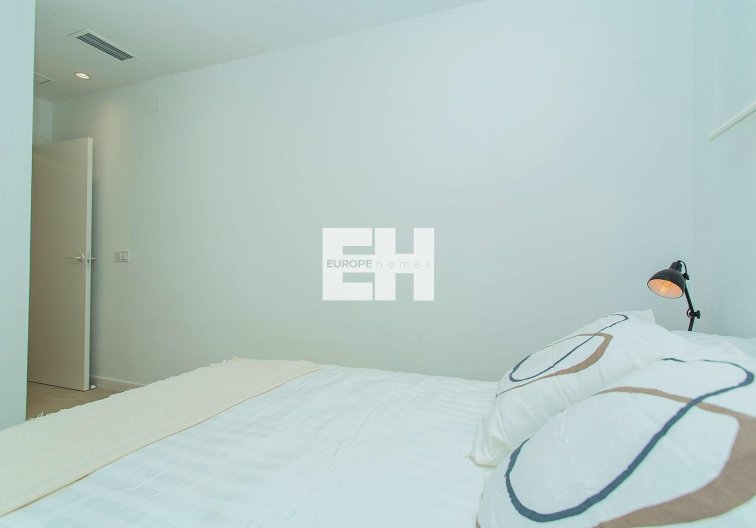 Resale - town house - Torrevieja - La Siesta