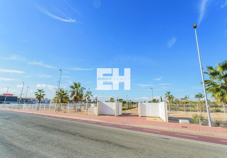 Resale - town house - Torrevieja - La Siesta
