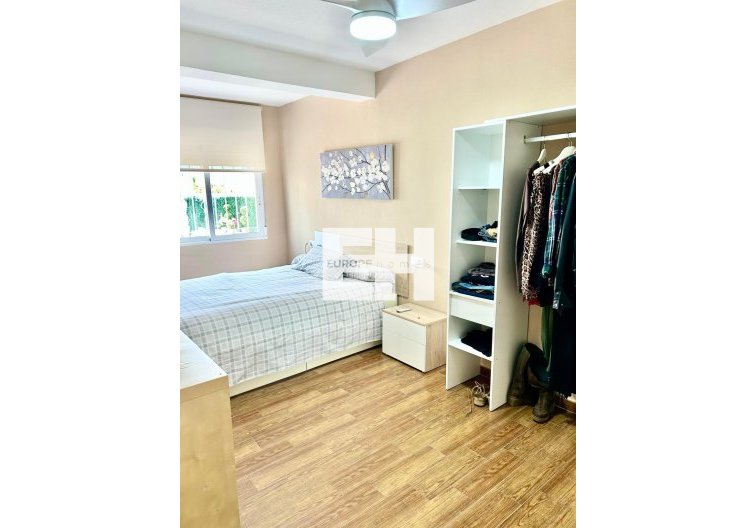 Wiederverkauf - Wohnung - Torrevieja - Sector 25
