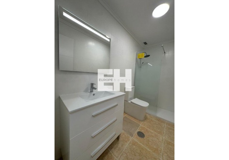 Revente - Appartement - Torrevieja - Centro