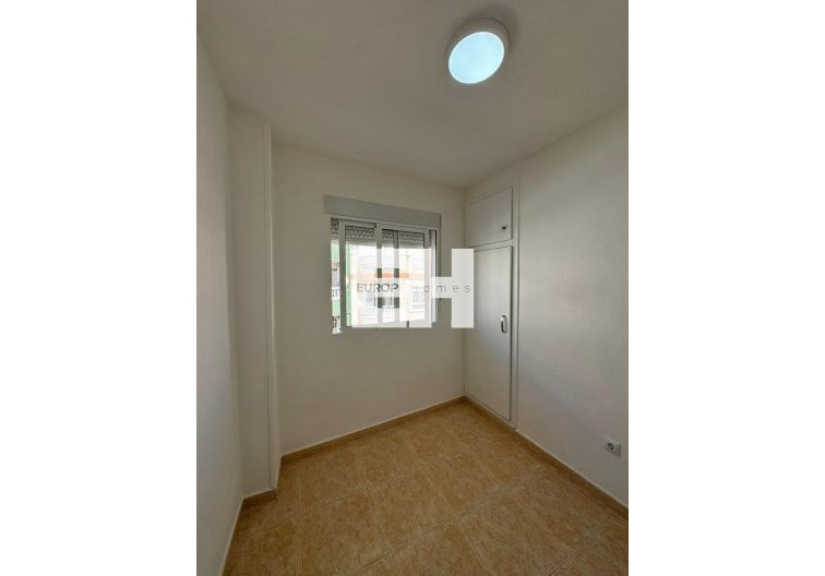Revente - Appartement - Torrevieja - Centro