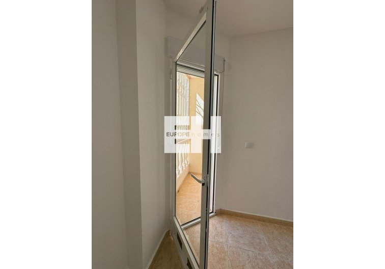 Revente - Appartement - Torrevieja - Centro