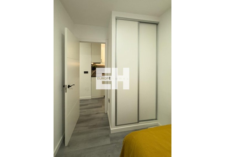 Wiederverkauf - Wohnung - Torrevieja - Centro