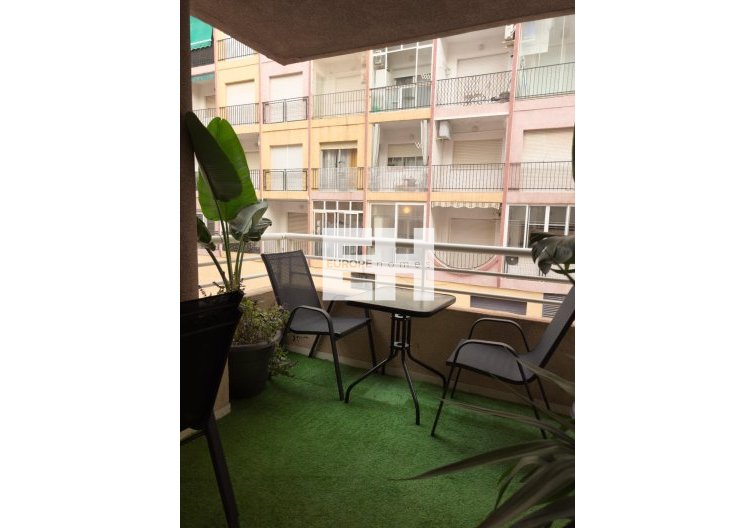 Wiederverkauf - Wohnung - Torrevieja - Centro