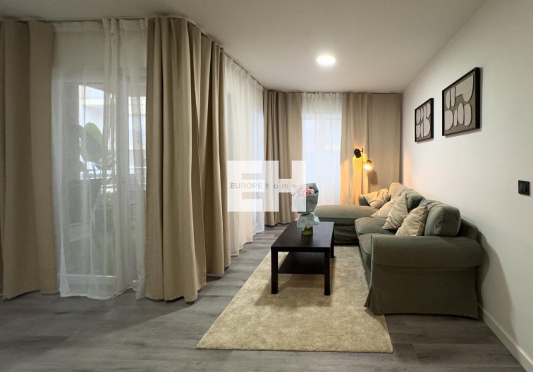 Wiederverkauf - Wohnung - Torrevieja - Centro