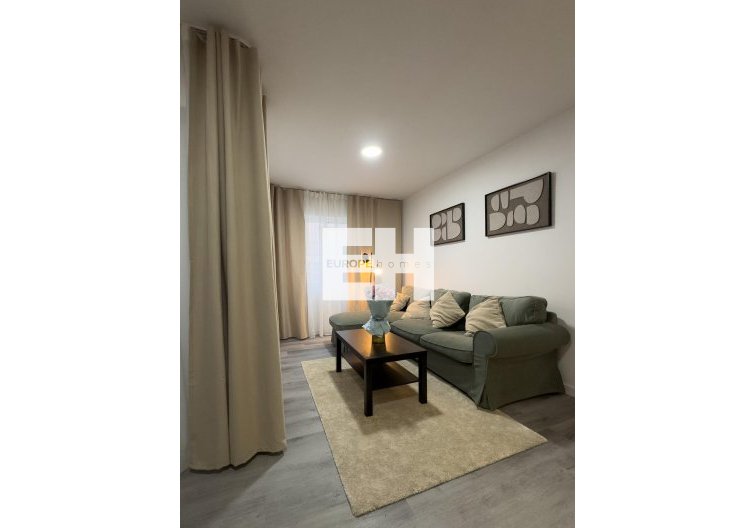 Wiederverkauf - Wohnung - Torrevieja - Centro