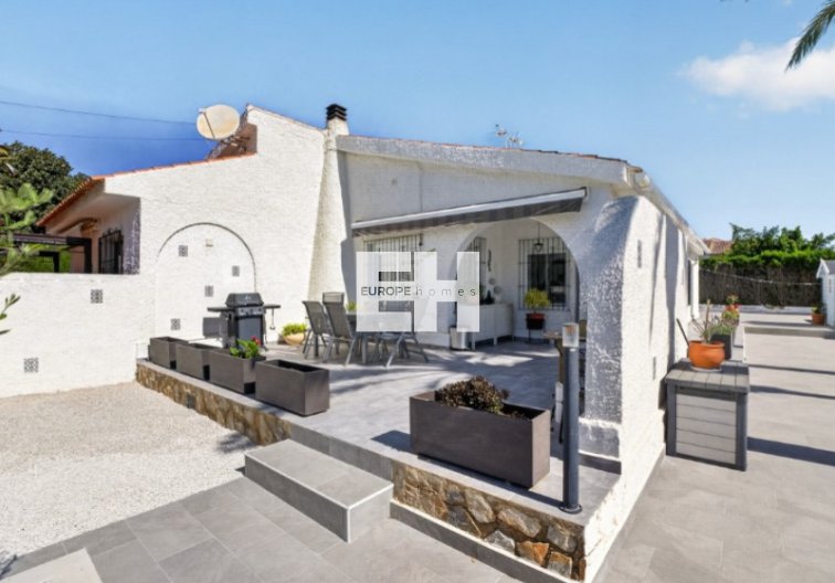 Herverkoop - villa - Torrevieja - Costa Blanca