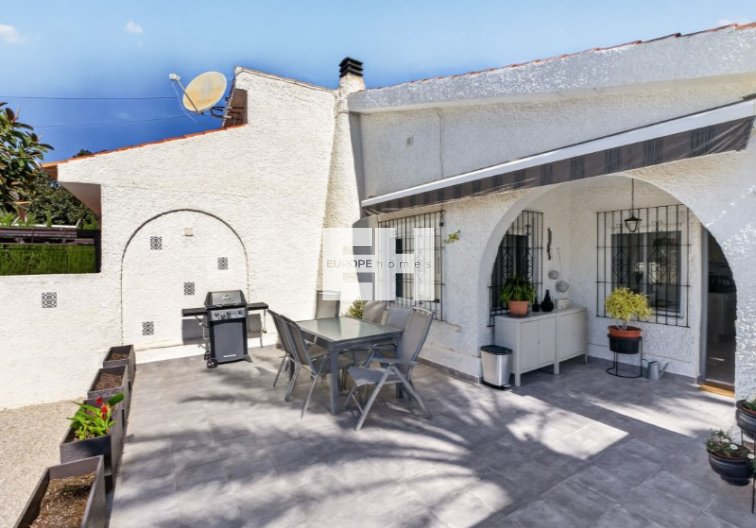 Herverkoop - villa - Torrevieja - Costa Blanca