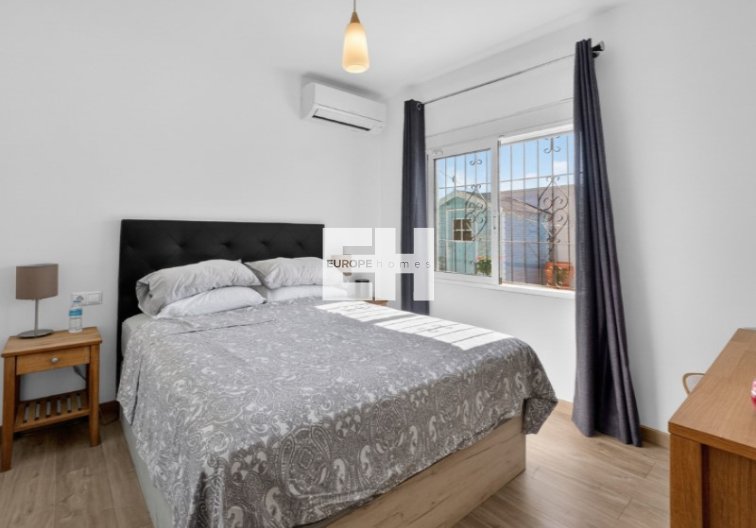 Herverkoop - villa - Torrevieja - Costa Blanca