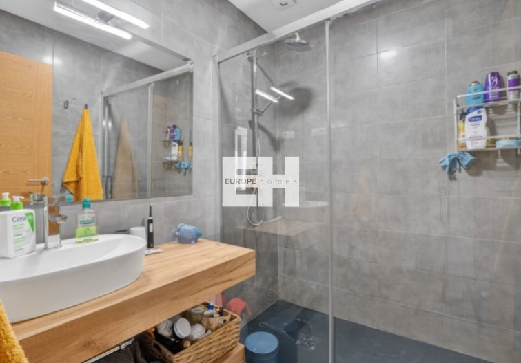 Herverkoop - villa - Torrevieja - Costa Blanca