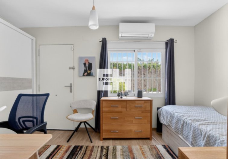 Herverkoop - villa - Torrevieja - Costa Blanca