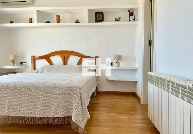 Resale - villa - Torrevieja - San Luis