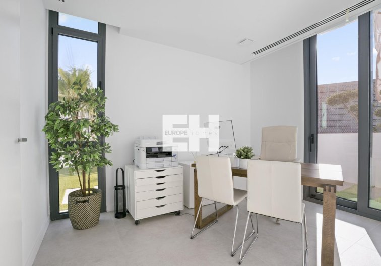 Neubau - villa - Benidorm - Rincón De Loix