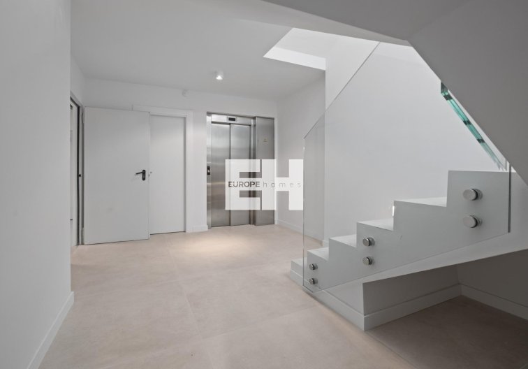 Neubau - villa - Benidorm - Rincón De Loix