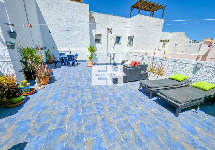 Segunda mano - Apartamento  - Vistabella Golf Entre Naranjos - Inland