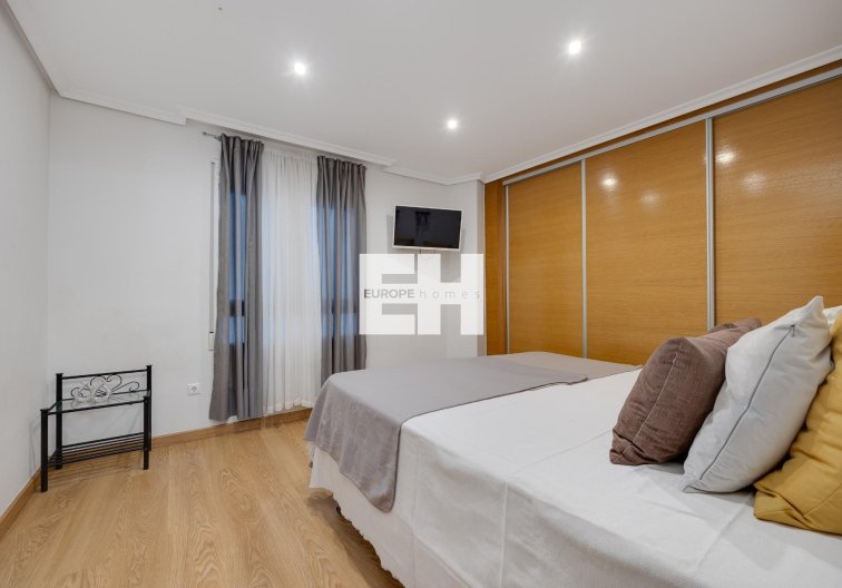 Wiederverkauf - Wohnung - Torrevieja - Centro
