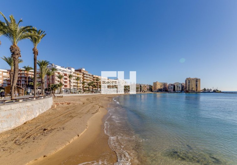 Wiederverkauf - Wohnung - Torrevieja - Centro