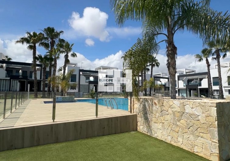 Segunda mano - Apartamento  - La Zenia - Costa Blanca